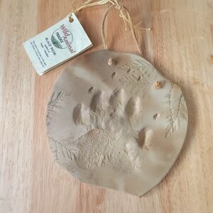 Black Bear Print In Clay